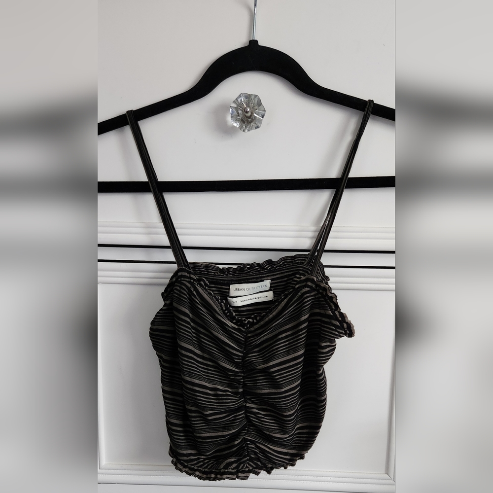 Urban Outfitters Black and Gray Crop Top Size S